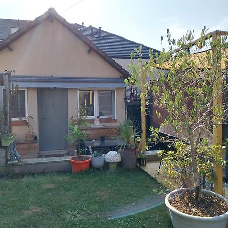 Maison Champetre Deville-les-Rouen Eksteriør billede